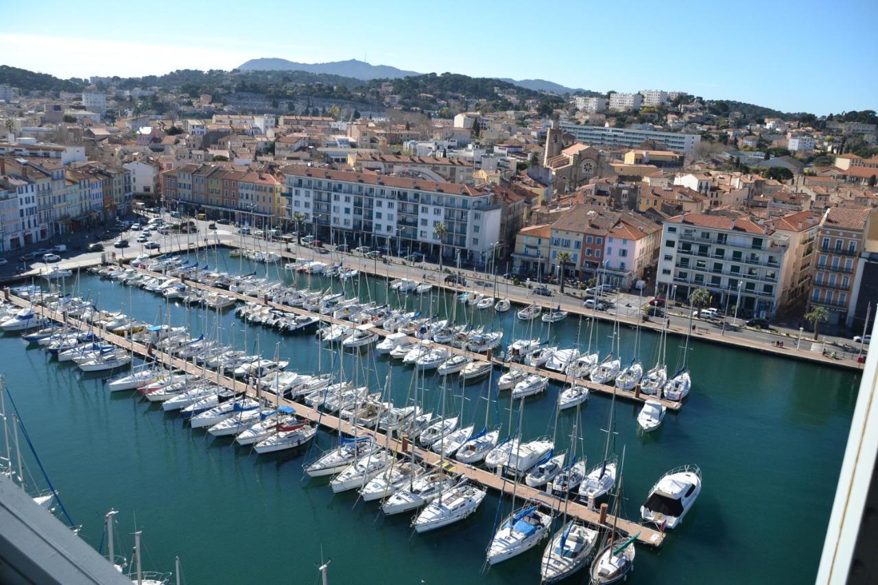 Le Cabanon H24,Atypique,Cosy,Port,Plage,Wifi,Netflix La Seyne-sur-Mer Luaran gambar